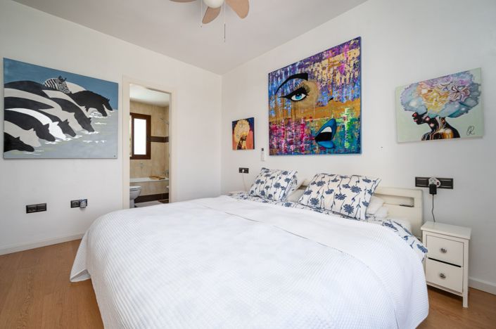 Image No.14-3 Bed Semi-Detached for sale