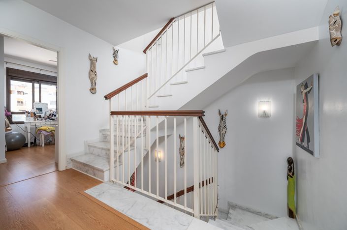 Image No.22-3 Bed Semi-Detached for sale