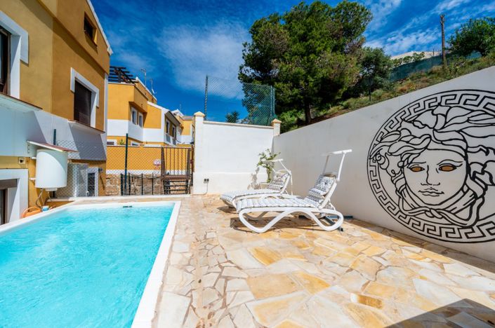 Image No.26-3 Bed Semi-Detached for sale