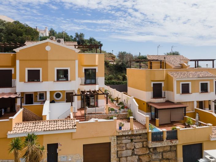 Image No.33-3 Bed Semi-Detached for sale