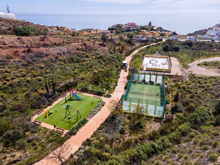 Image No.37-3 Bed Semi-Detached for sale