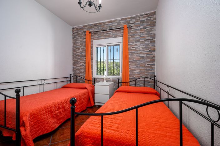 Image No.11-3 Bed Villa for sale