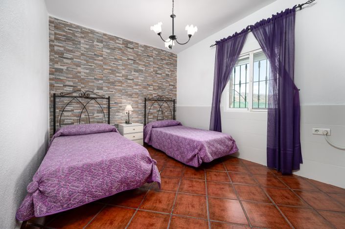 Image No.12-3 Bed Villa for sale