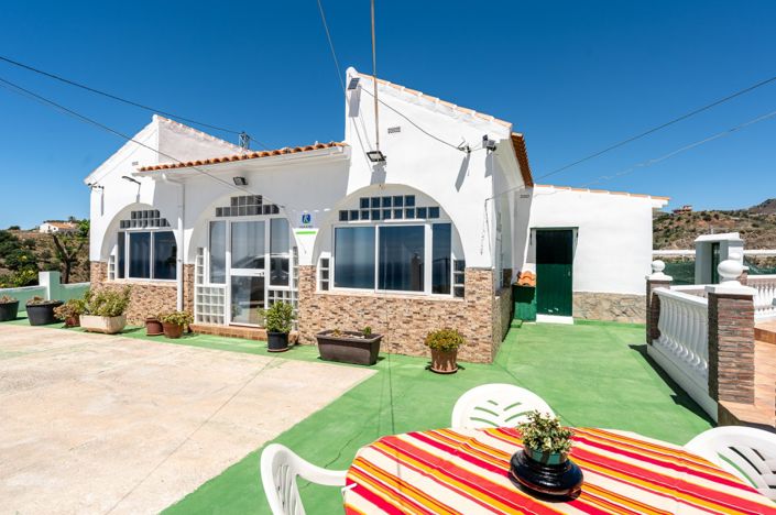 Image No.40-3 Bed Villa for sale