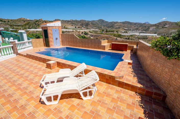 Image No.41-3 Bed Villa for sale