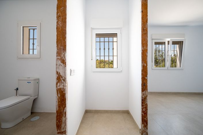 Image No.16-3 Bed Villa for sale