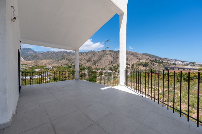 Image No.23-3 Bed Villa for sale