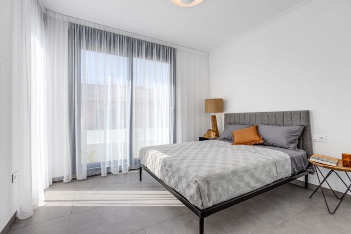 Image No.34-4 Bed Villa for sale