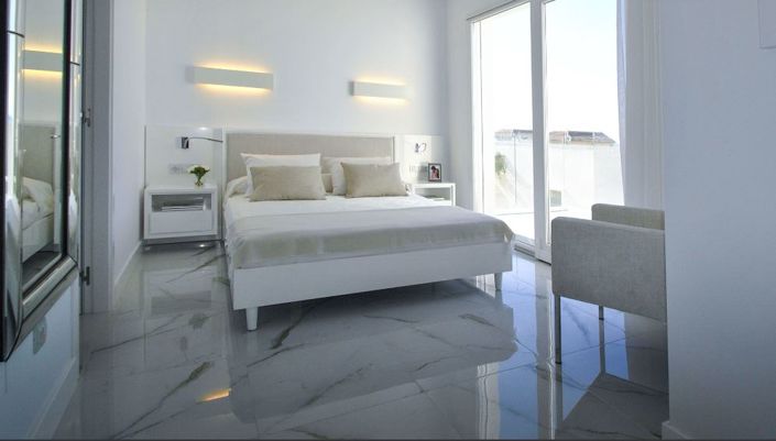 Image No.8-4 Bed Villa for sale