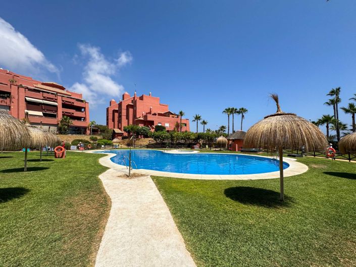 Image No.35-3 Bed Property for sale