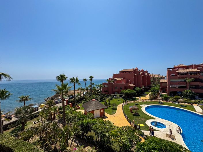 Image No.9-3 Bed Property for sale