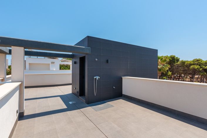 Image No.11-4 Bed Villa for sale