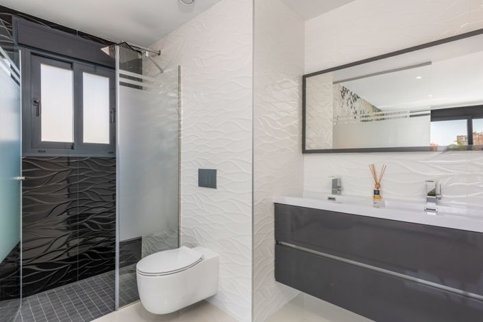 Image No.35-4 Bed Villa for sale