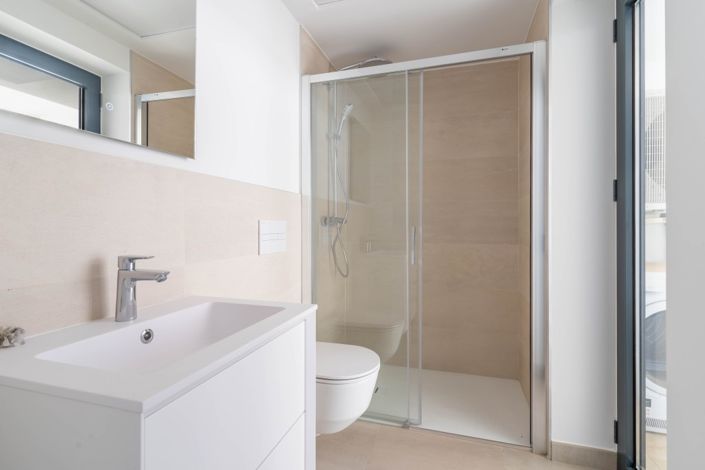 Image No.9-Appartement de 2 chambres à vendre à Fuengirola