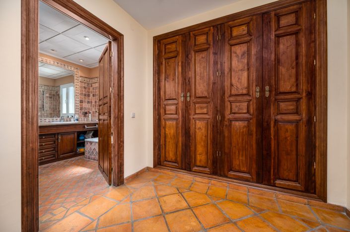 Image No.21-Villa de 6 chambres à vendre à Almuñécar