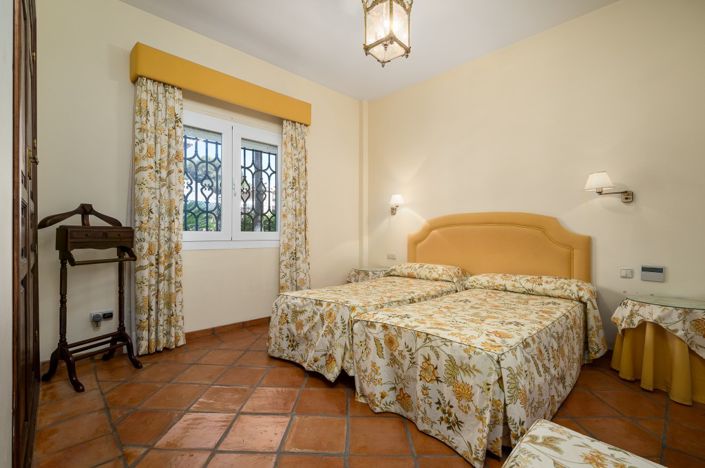 Image No.43-Villa de 6 chambres à vendre à Almuñécar