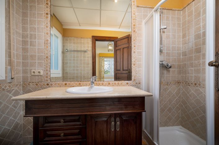 Image No.45-Villa de 6 chambres à vendre à Almuñécar