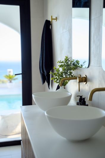 Image No.12-5 Bed Villa for sale