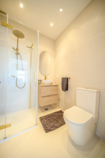 Image No.14-5 Bed Villa for sale