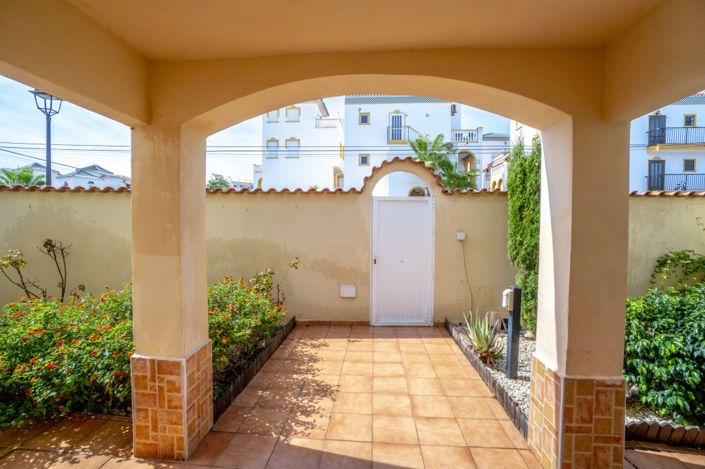 Image No.38-4 Bed Villa for sale