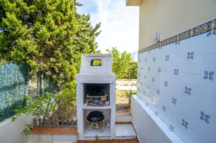 Image No.51-4 Bed Villa for sale