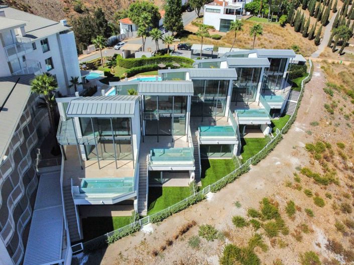 Image No.36-5 Bed Townhouse for sale