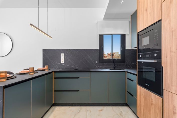 Image No.18-3 Bed Villa for sale