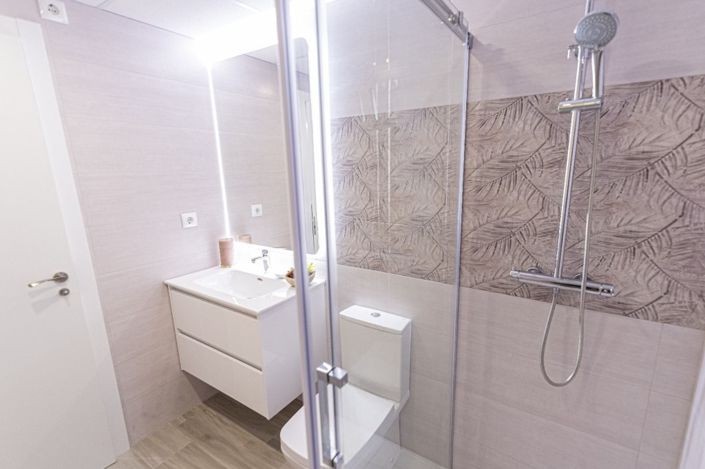 Image No.22-3 Bed Townhouse for sale