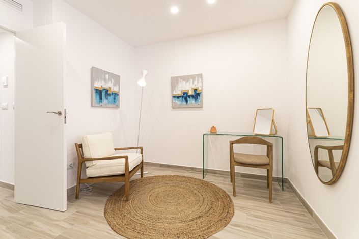 Image No.28-3 Bed Townhouse for sale