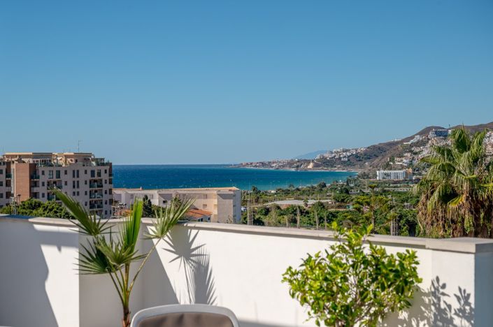Image No.1-3 Bed Property for sale