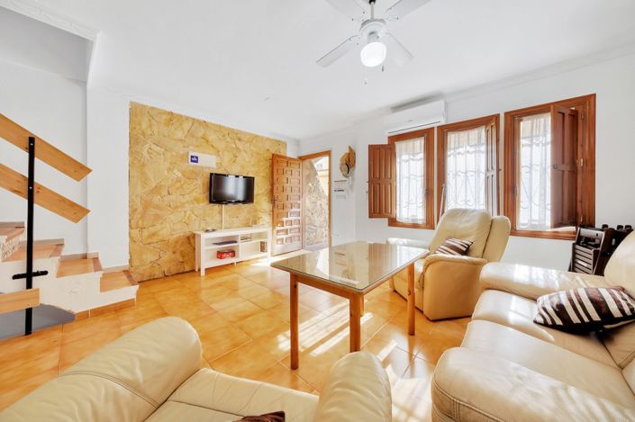 Image No.3-3 Bed Townhouse for sale