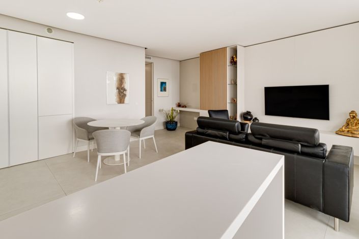 Image No.11-2 Bed Apartment for sale