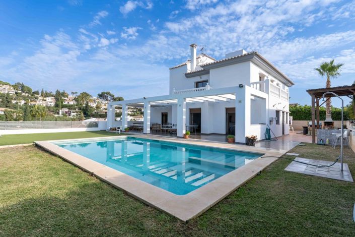 Image No.1-Villa de 5 chambres à vendre à Mijas
