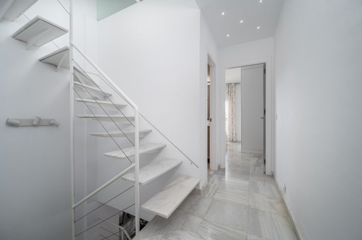 Image No.13-3 Bed Townhouse for sale