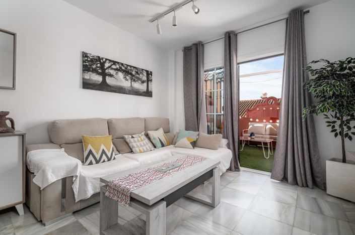 Image No.3-3 Bed Townhouse for sale