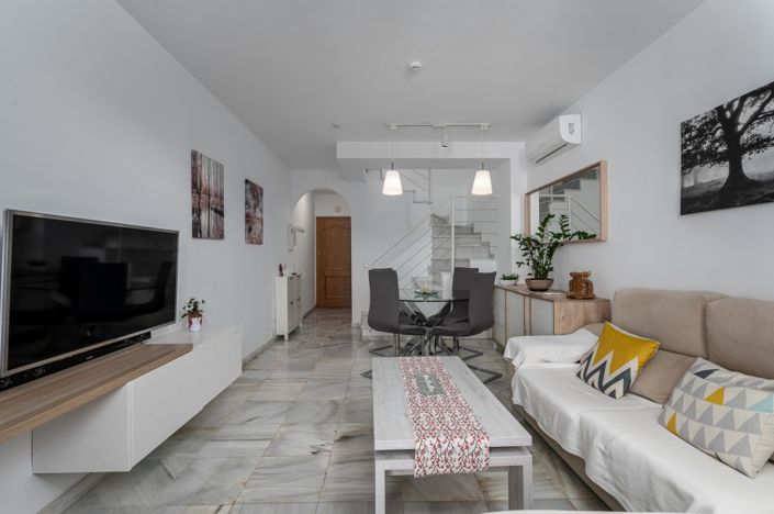 Image No.5-3 Bed Townhouse for sale