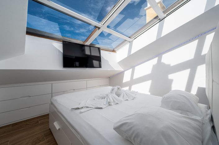 Image No.9-3 Bed Townhouse for sale