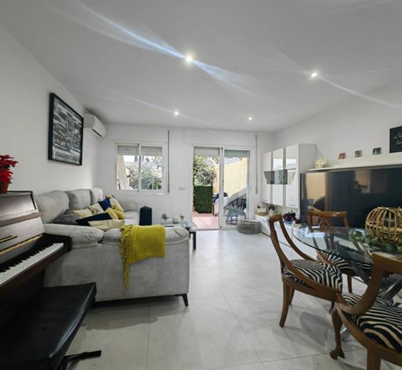 Image No.16-Maison de ville de 3 chambres à vendre à Estepona