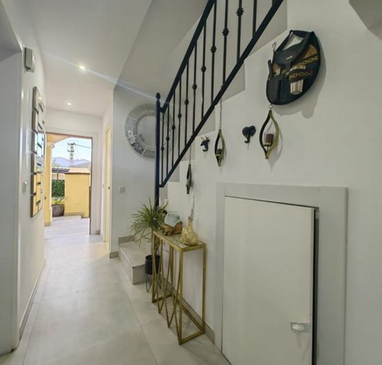 Image No.6-Maison de ville de 3 chambres à vendre à Estepona