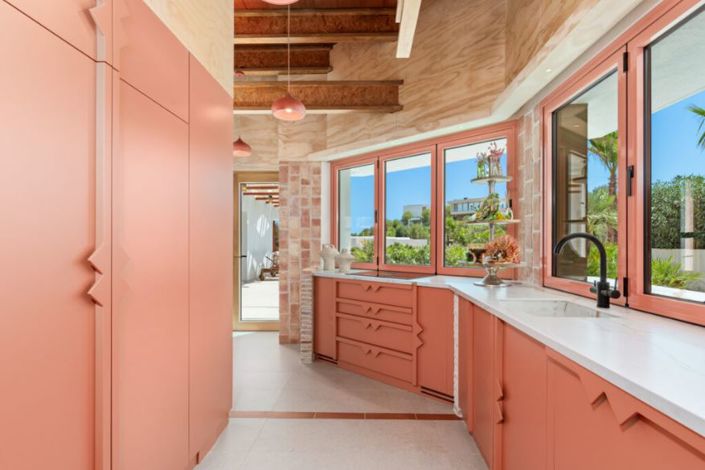 Image No.10-4 Bed Villa for sale