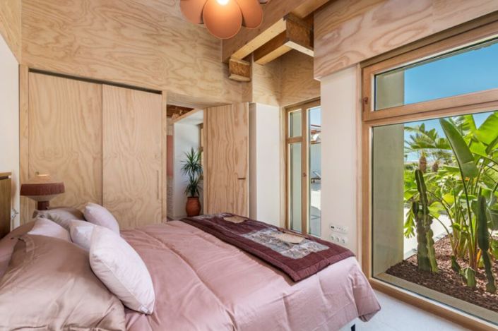 Image No.15-4 Bed Villa for sale