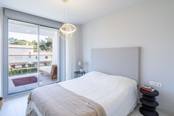 Image No.13-2 Bed Apartment for sale