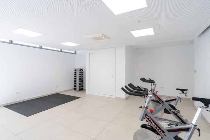 Image No.21-2 Bed Apartment for sale