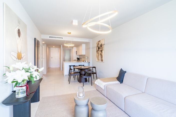 Image No.4-2 Bed Apartment for sale