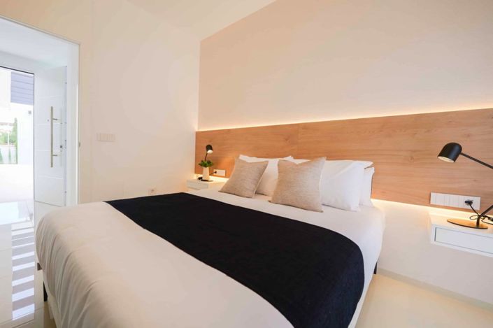 Image No.18-3 Bed Villa for sale