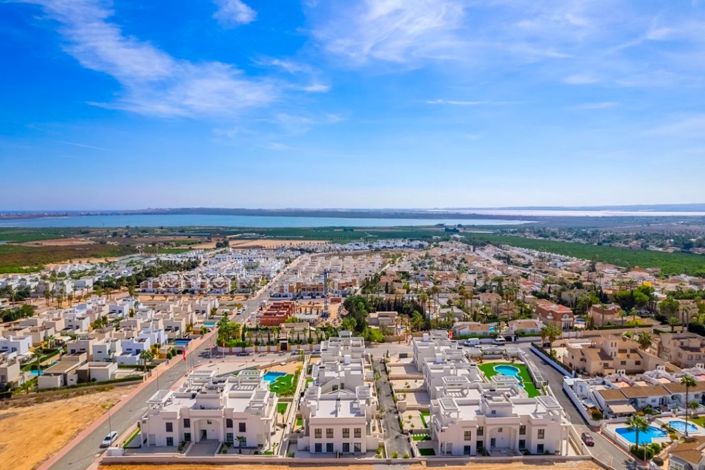 Image No.38-Propriété de 2 chambres à vendre à Rojales