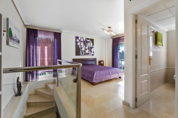 Image No.7-5 Bed Villa for sale