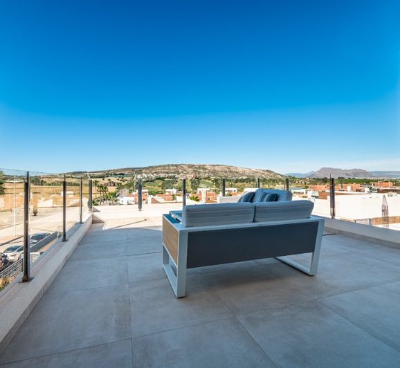 Image No.10-4 Bed Villa for sale