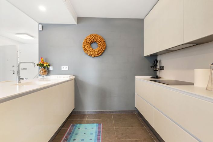 Image No.10-3 Bed Villa for sale