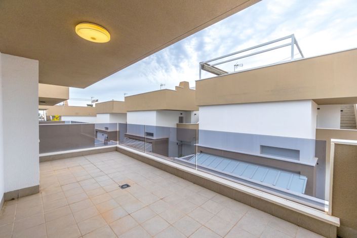 Image No.18-3 Bed Villa for sale